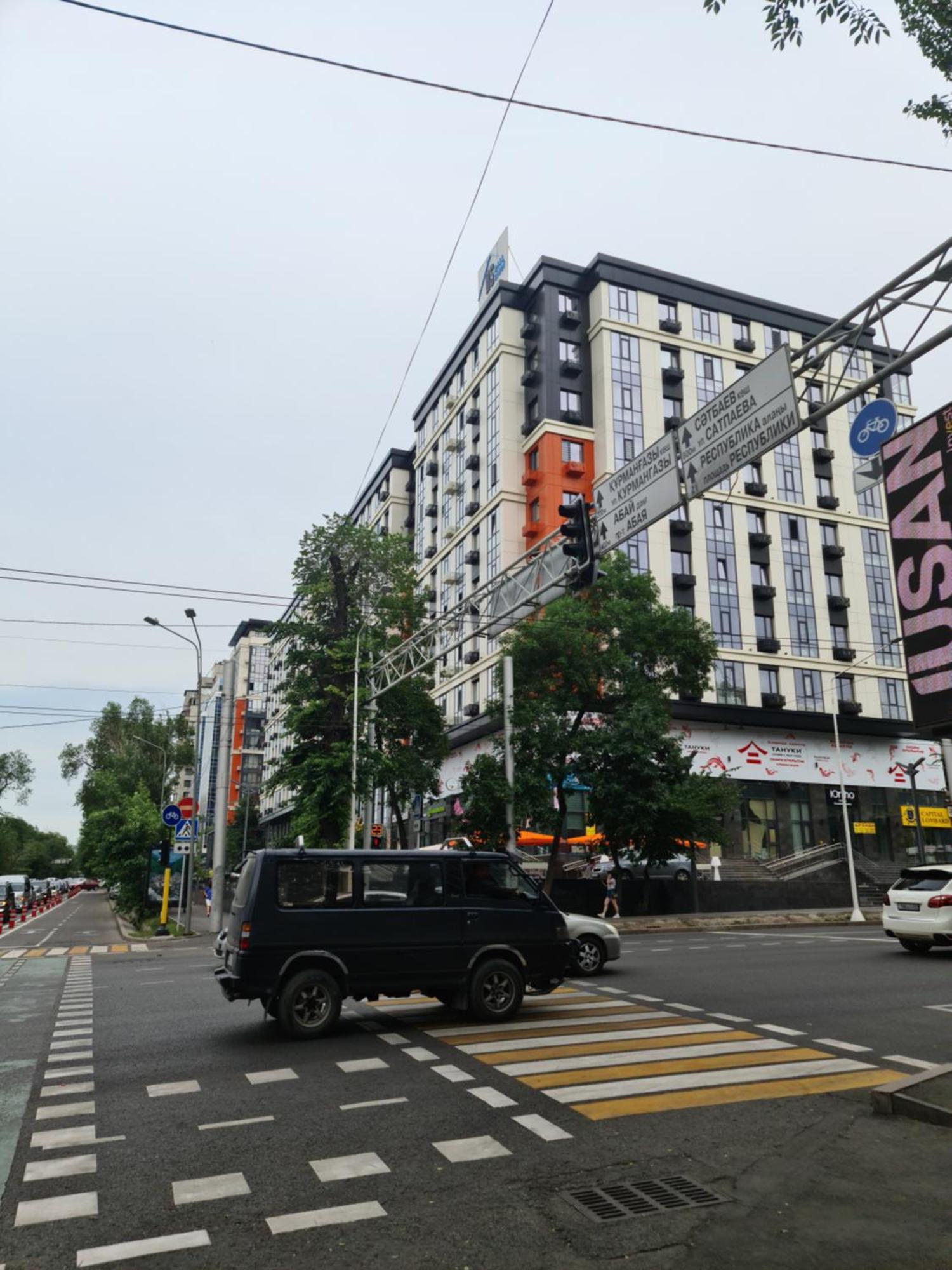 Nur-ay Na Shevchenko Apartment Almaty