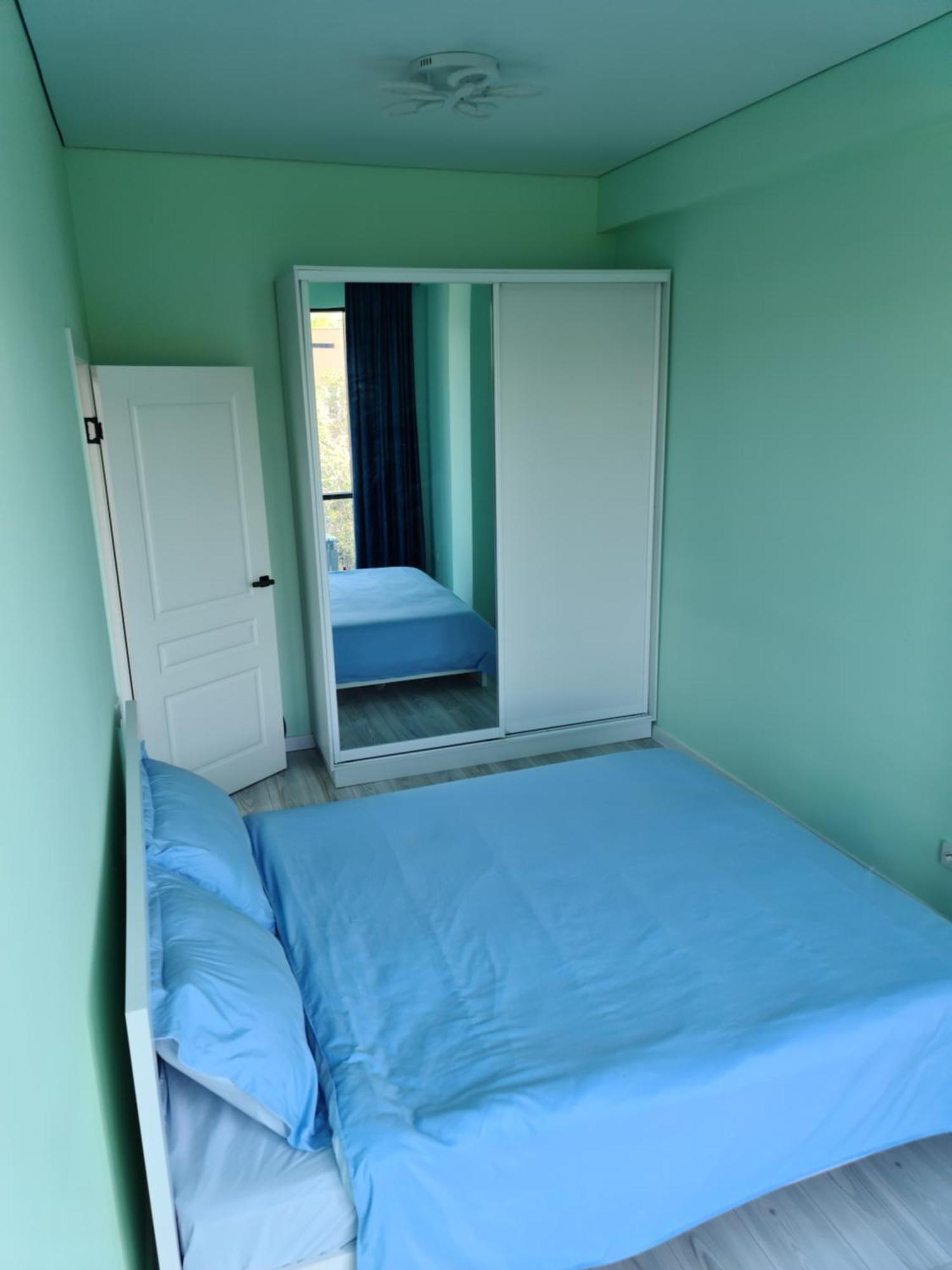 Nur-ay Na Shevchenko Apartment *